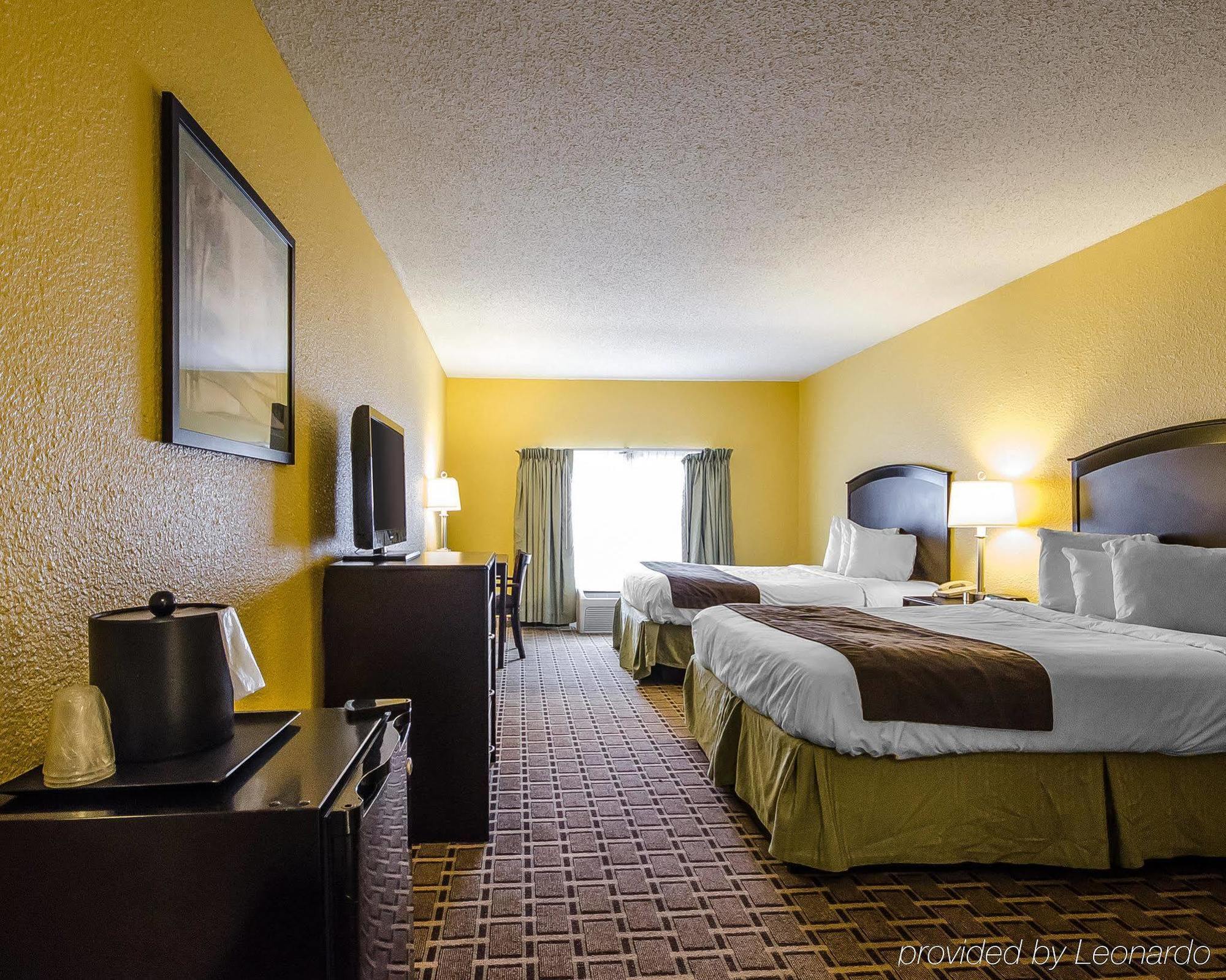 Quality Inn Vincennes Eksteriør bilde